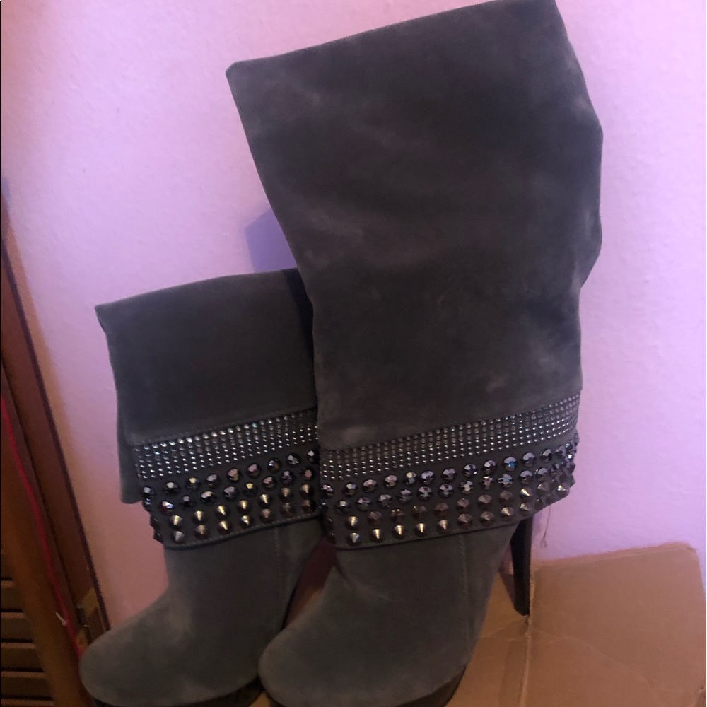 Suede grey calf high boots never worn